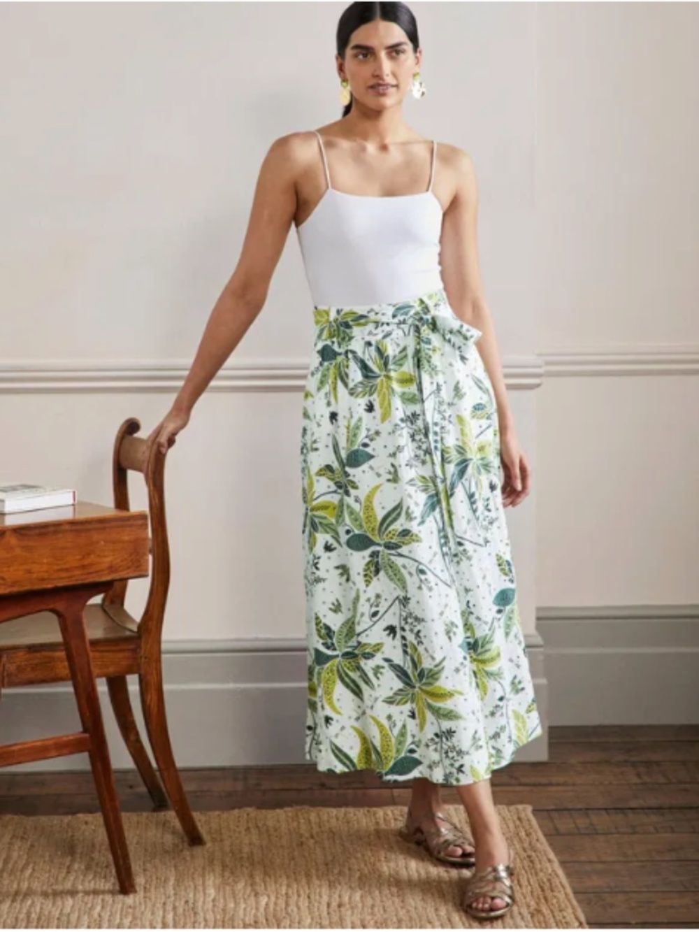 Boden Green Tank with Floral Midi Skirt - Olive & Cream - Picture 3 of 11
